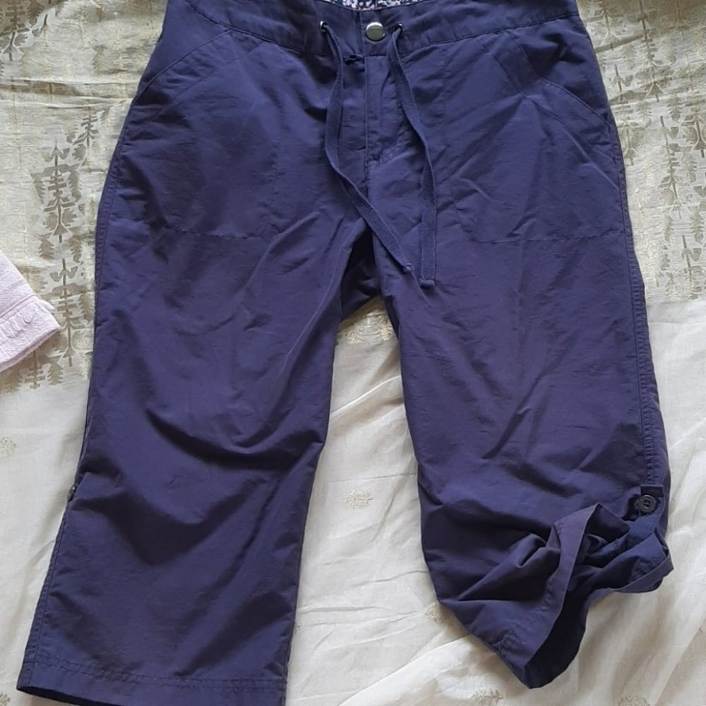Columbia capris
